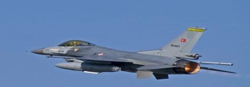 Diyarbakır Ana Jet Üs Komutanlığına savaş uçağı takviyesi 